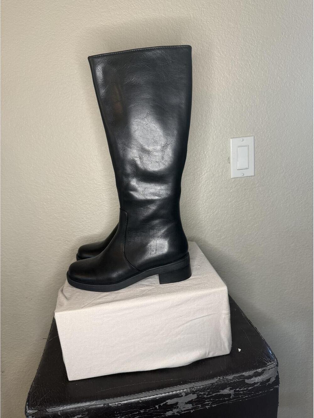 Abeo Traverse Tall Boot size 7